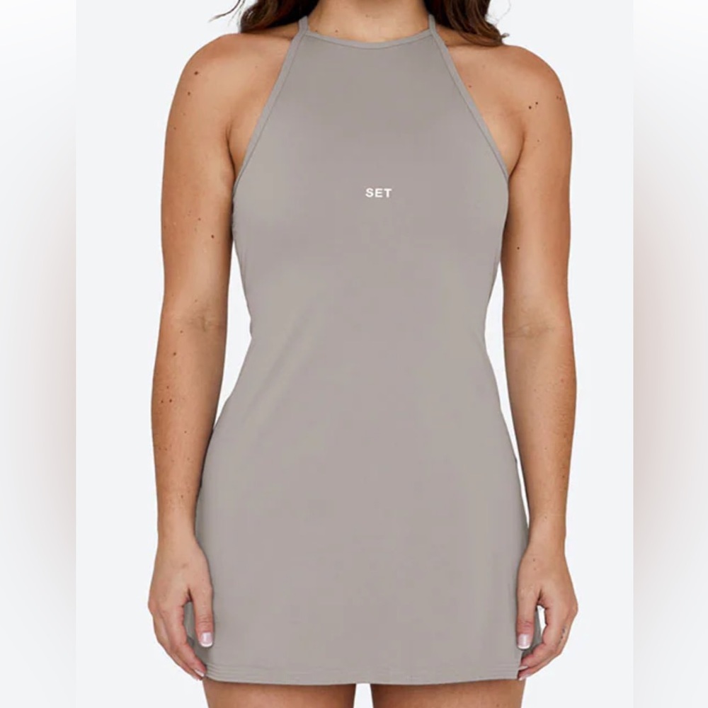 Set Active SPORTBODY THE DRESS in Stone